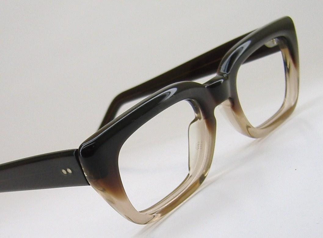 Vintage Brown Fades Horn Rim Eyeglasses Frame NOS