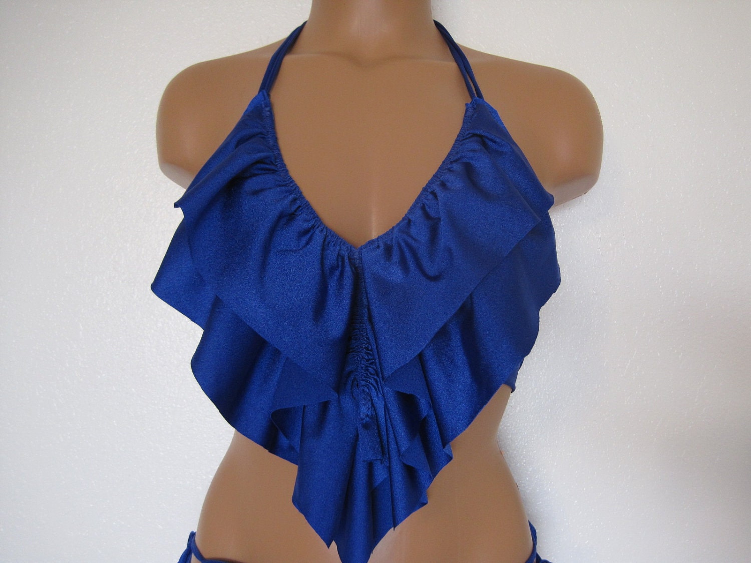 Ruffle swimsuit top