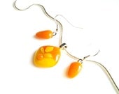 Bright Yellow and Orange Necklace and Earrings Set - GlitterbirdGlass
