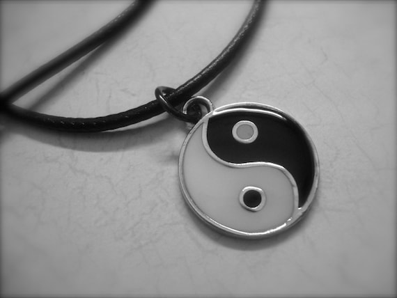 One Direction - YIN AND YANG - Zayn Malik Inspired Unisex Yin and Yang Symbol Necklace Directioner 1D Bradford Bad Boi - Ready To Ship