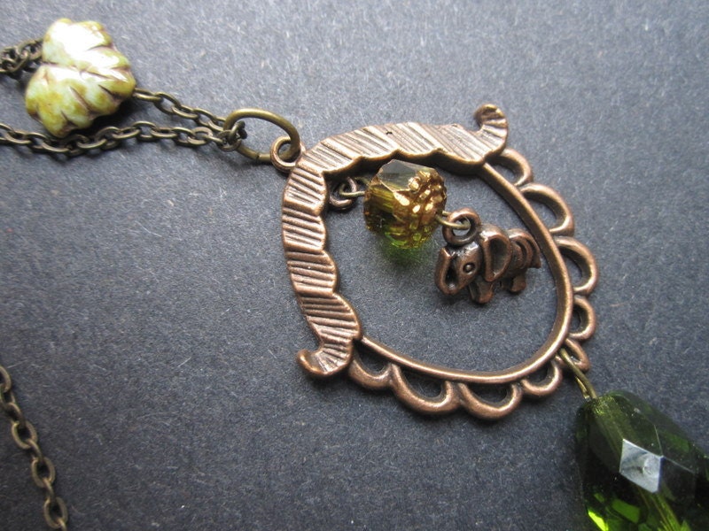 Elephant Necklace Copper Woodland Vintage Green Leaf by MinouBazaar