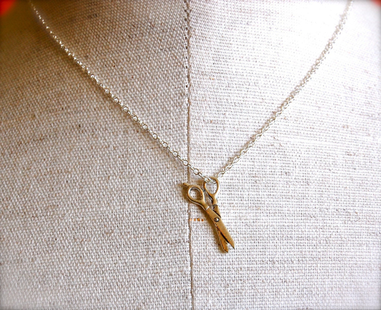 The Tiny Scissors Necklace