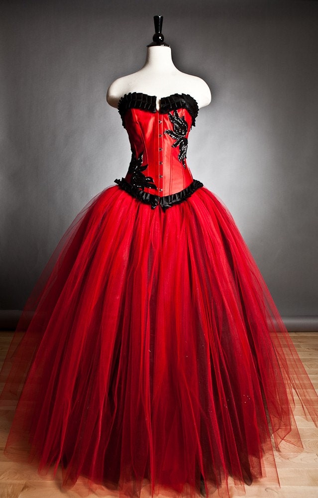 Custom Size red and black burlesque corset Ball gown