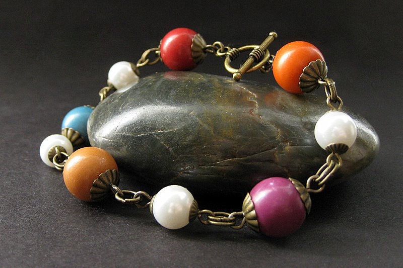 Earthy Rainbow Beaded Bracelet in Bronze and Pearls. Handmade Bracelet.