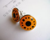 I Like Poka dots (earrings) ... SALE ... Polka Dots, Orange, Post Earrings, Studs, Geekery, Cool, Fun