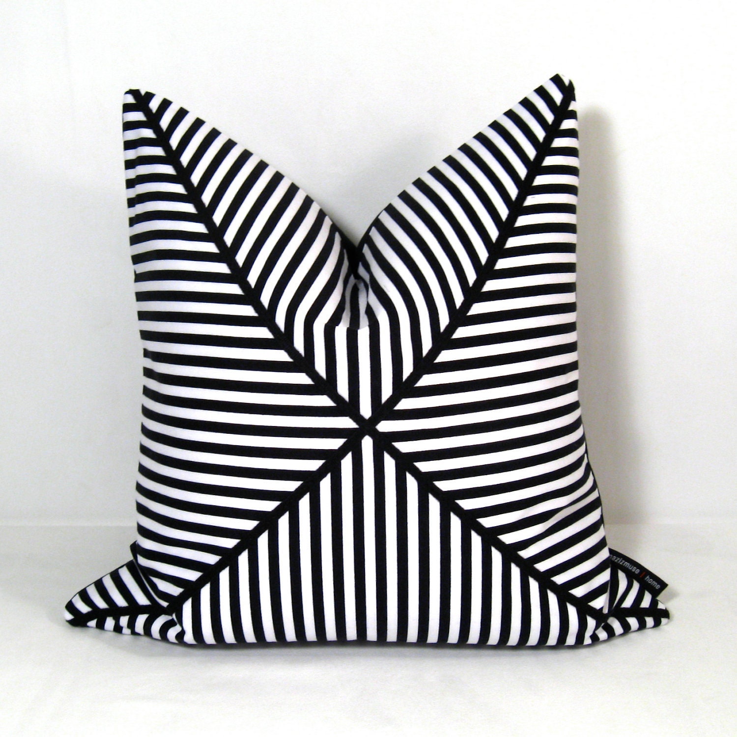 Black and White Pillow Cover - Decorative Cushion - Modern Stripe - Striped - 16 inch