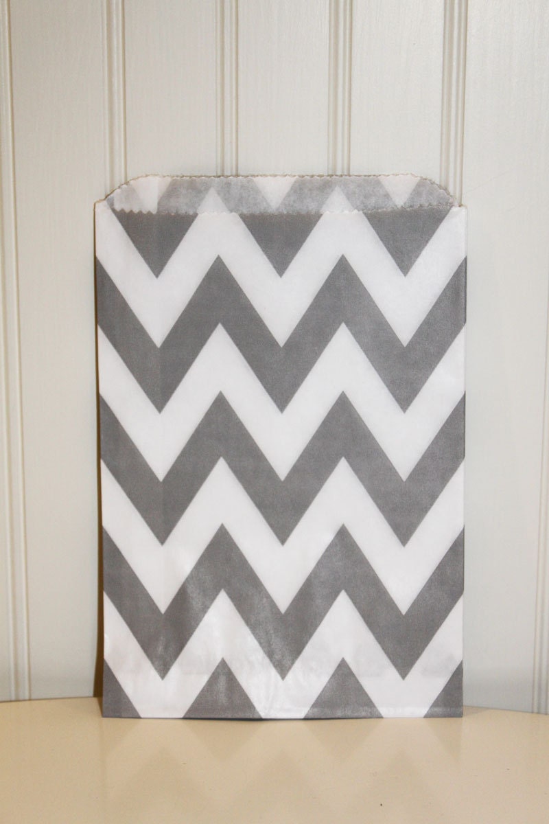 Chevron Striped Favor Bags, 24 GREY Chevron Bags, Party, Wedding, Events, Favors, Bakery, Packaging