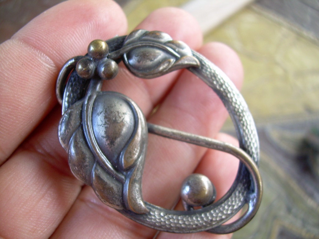 Antique Art nouveau brass large ornate fur clip, silver over brass sweet find, beautiful detail