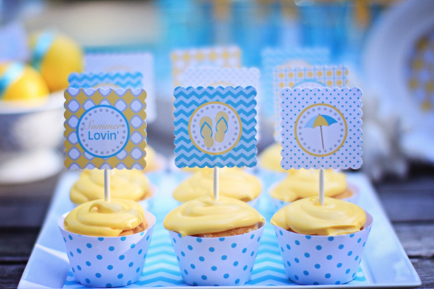 Pool Party - Cupcake Toppers Party Circles - PRINTABLE - By A Blissful Nest - As Seen On Amy Atlas Il_570xn