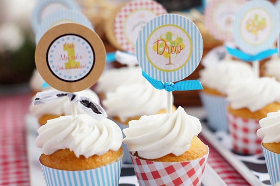 Barnyard Farm Birthday Party Decorations - PRINTABLE - By A Blissful Nest - As Seen On Pizzazzerie