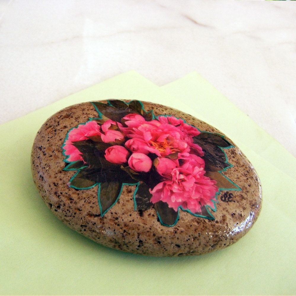 Feminine paperweight home decor rose peony bunch stone paperweight handmade spring 2013 easter