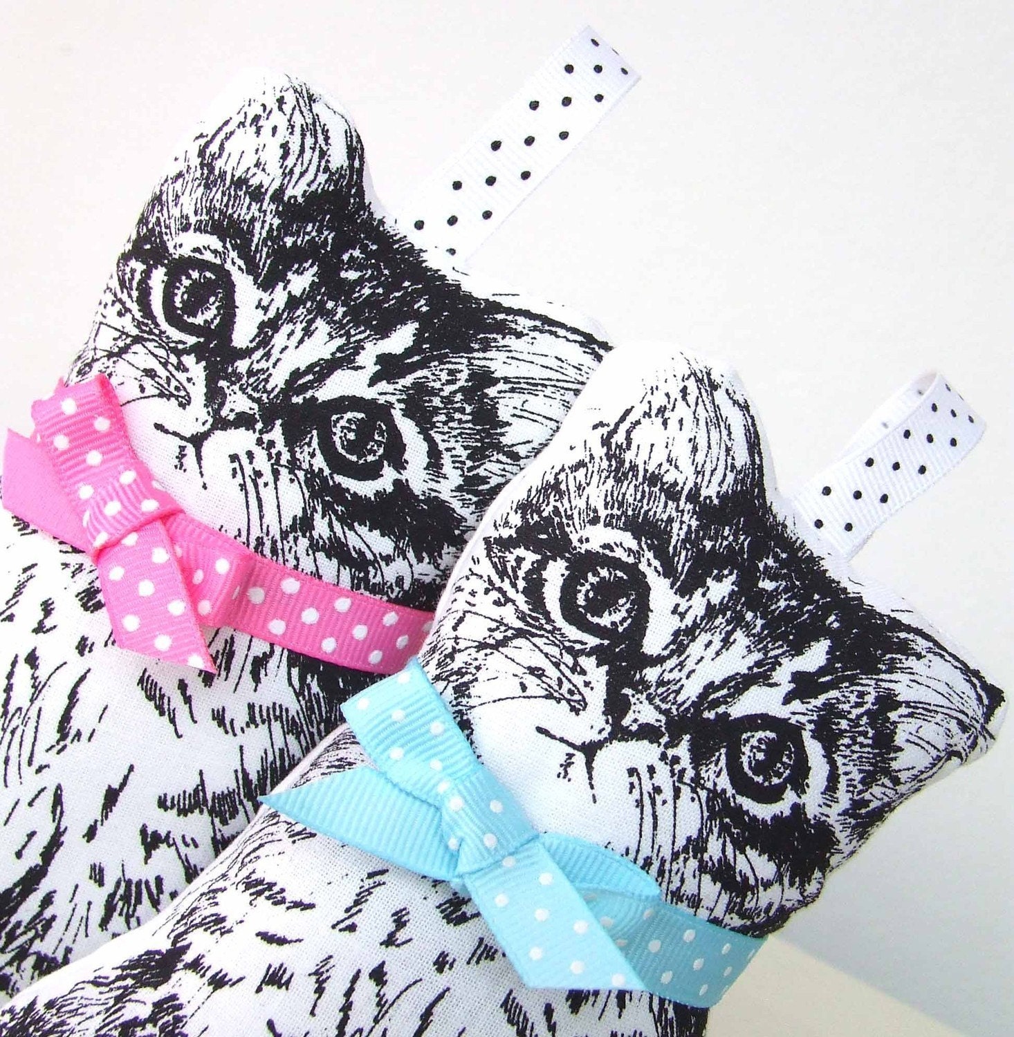 Smelly Cat Smelly Cat Gocco Printed Lavender Sachet with Blue Bow