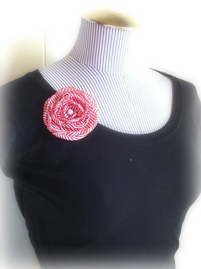 Red and White Pin Stripe Flower Pin, Candy Stripe, Valentines Day Brooch, Classic and Retro