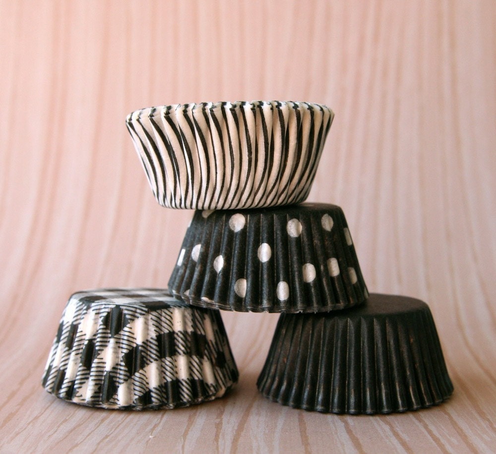 MINI Black Mix Cupcake Liners (100) Il_170x135
