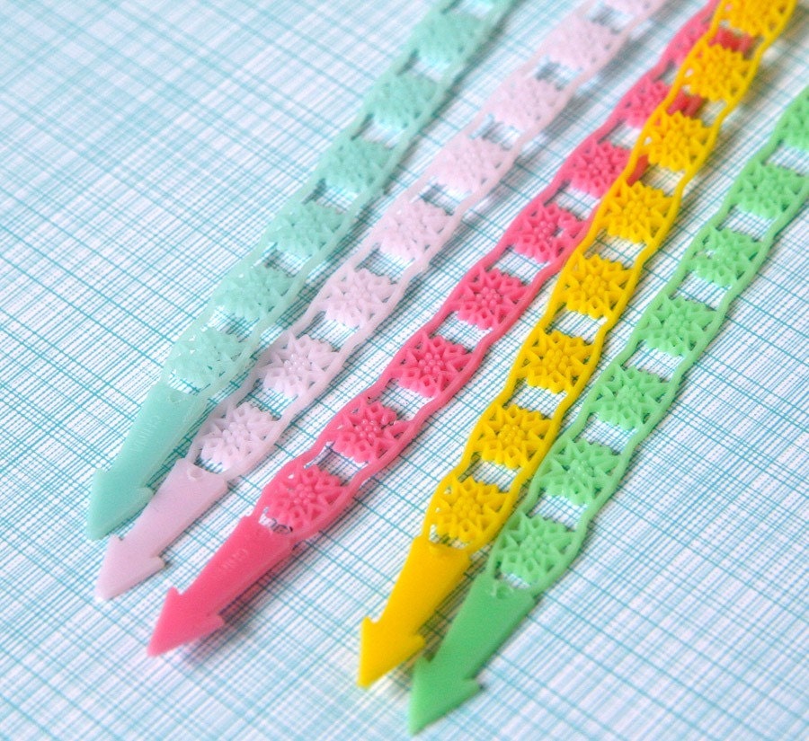 Filigree Basket Handles for Cupcakes (12) Il_570xn