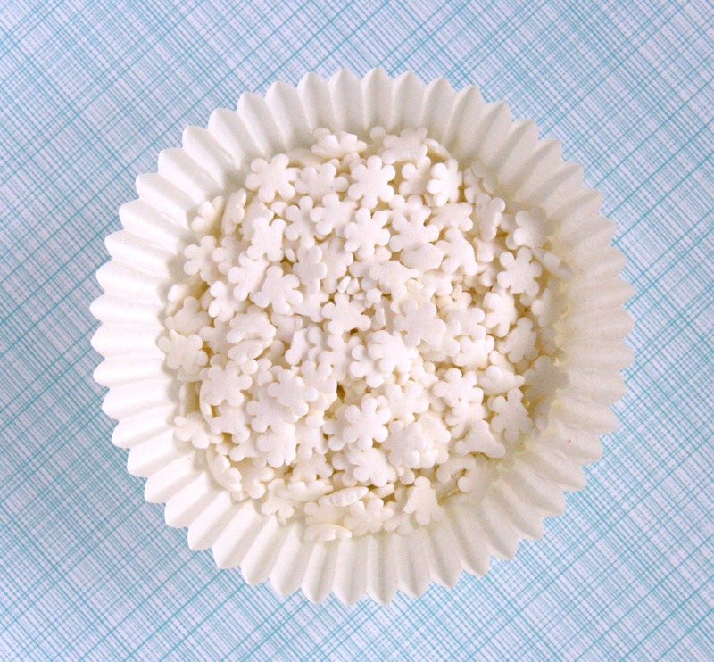 Snowflake Confetti Sprinkles for Decorating Cupcakes and Cookies (3 ounces) Il_570xn