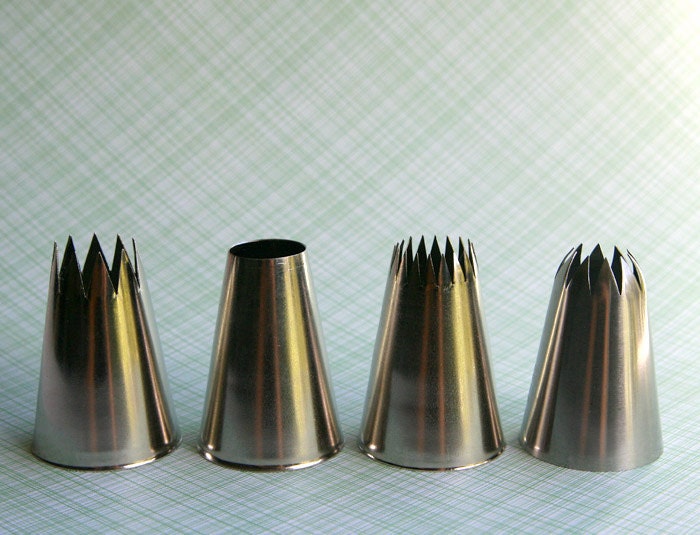 Pastry Tip Set - Frosting Tip Set - Extra Large Pastry Tips plus Pastry Bags (4 tips) Il_570xn