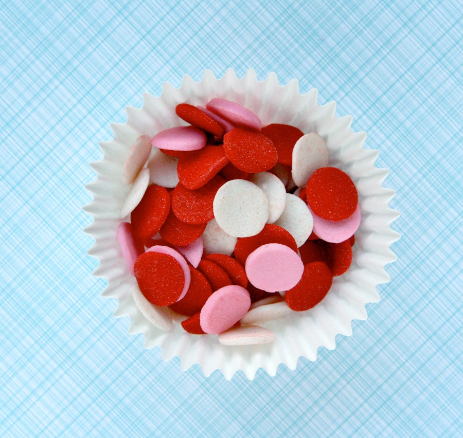 Red, Pink and White Jumbo Quins for Decorating Cupcakes, Cookies and Cakes for Valentine's Day (3 ounces) Il_570xn