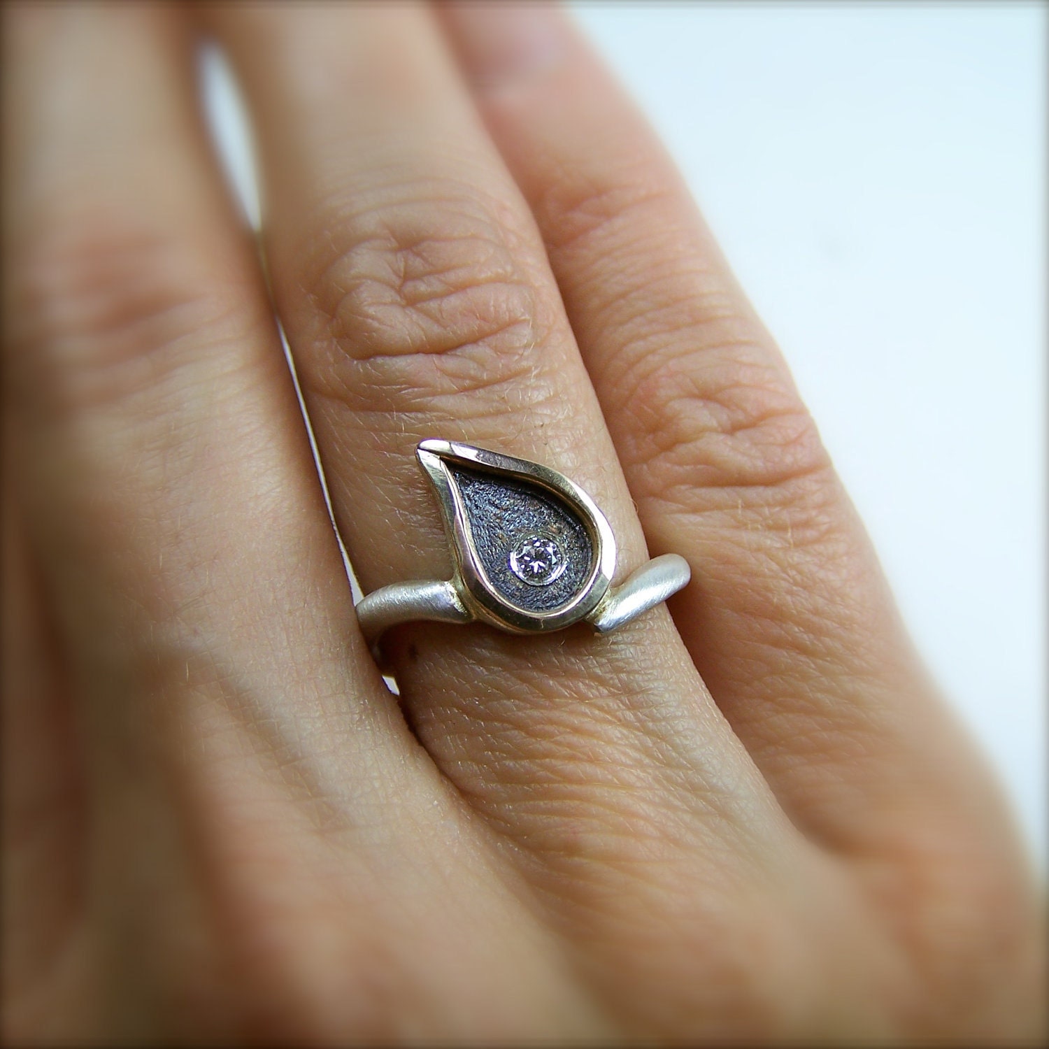 Modern Silver Gold Diamond Drop Ring - Brilliant Drop