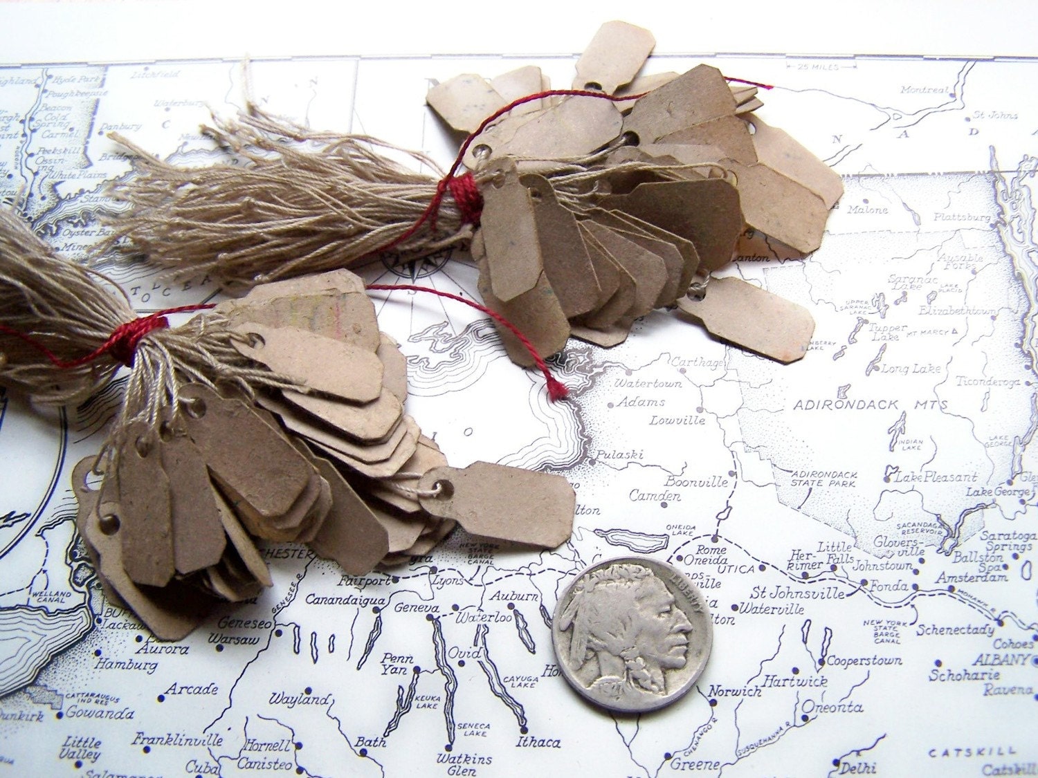 Old Fashion  price tags labels handing tags strung  1 hank of tags 100x  total