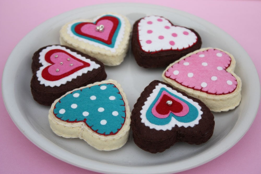 Magnet Set Felt Heart Valentine's Day Sugar Cookies