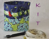 Little Thread Catcher Complete Kit - Pattern, Fabric, and Interfacing - FabricFascination