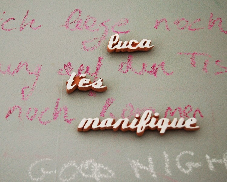 your name t'es magnifique magnet