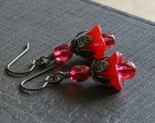 Red Flower Earrings, Vintage Style Dangle Earrings, Red Earrings, Floral Jewelry, Poppy Earrings  - Poppy