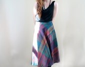 Vintage Skirt. Colorful. Wool.