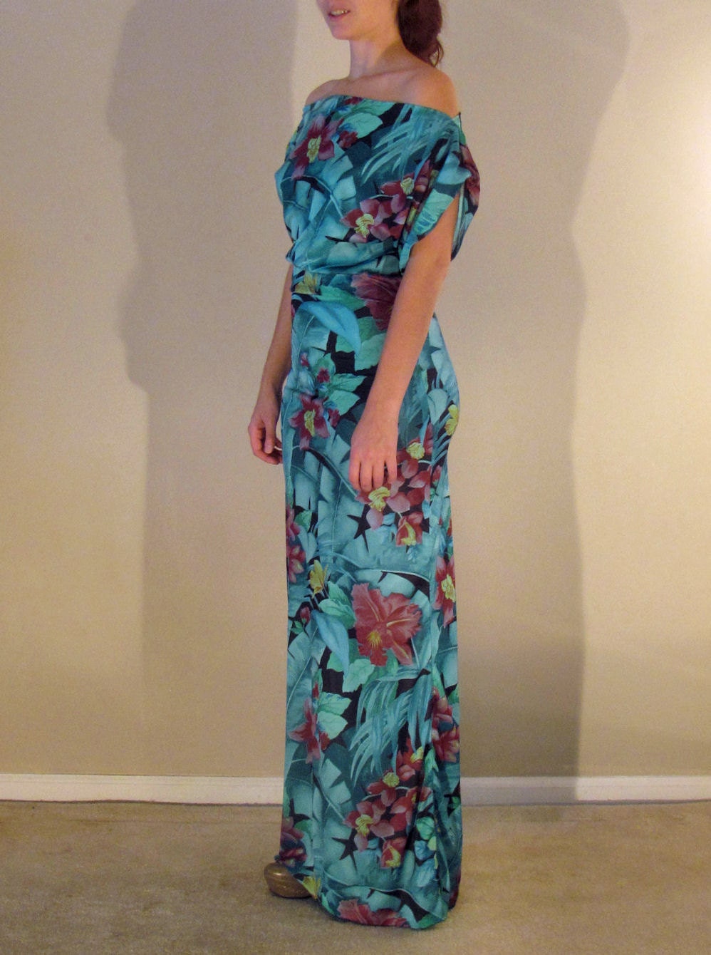Off the Shoulder Gown Slim in Emerald & Fuschia Floral-Size Large