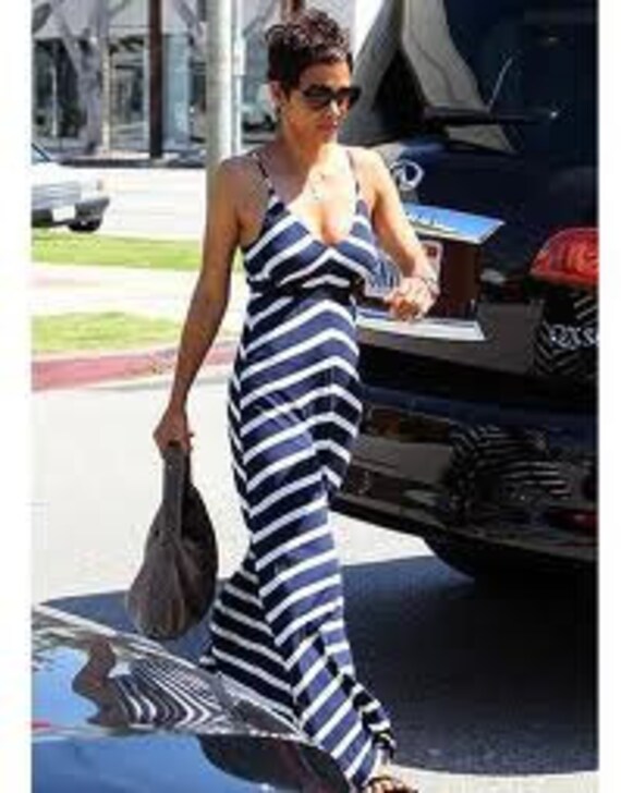 Women sexy long maxi dress.. size x-small, small, medium, large, x-large