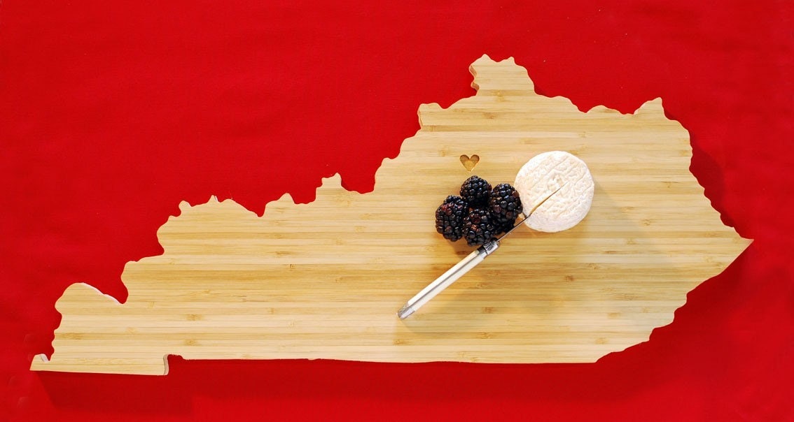 AHeirloom's Kentucky State Shaped Cutting Board