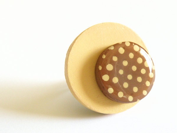 Wooden circles ring - VANILLA & CHOCOLATE DOTS