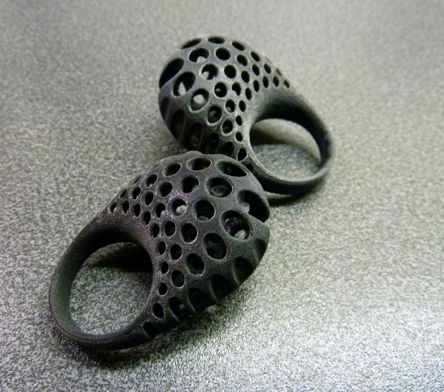 Polyoptic 9.6 3D printed ring in black acrylic