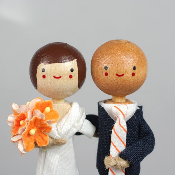 Custom Wedding Cake Topper with 1x CUSTOM CLOTHING