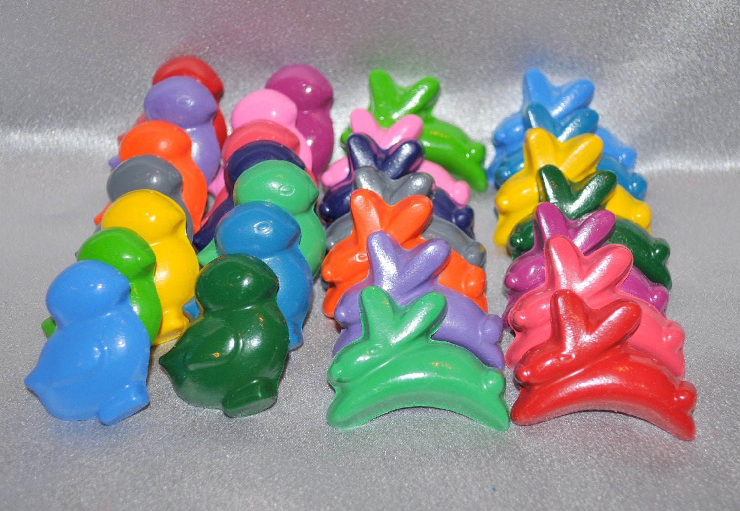 Recycled Crayons Chicken and Bunny Shaped Total of 28 Crayons. Il_170x135