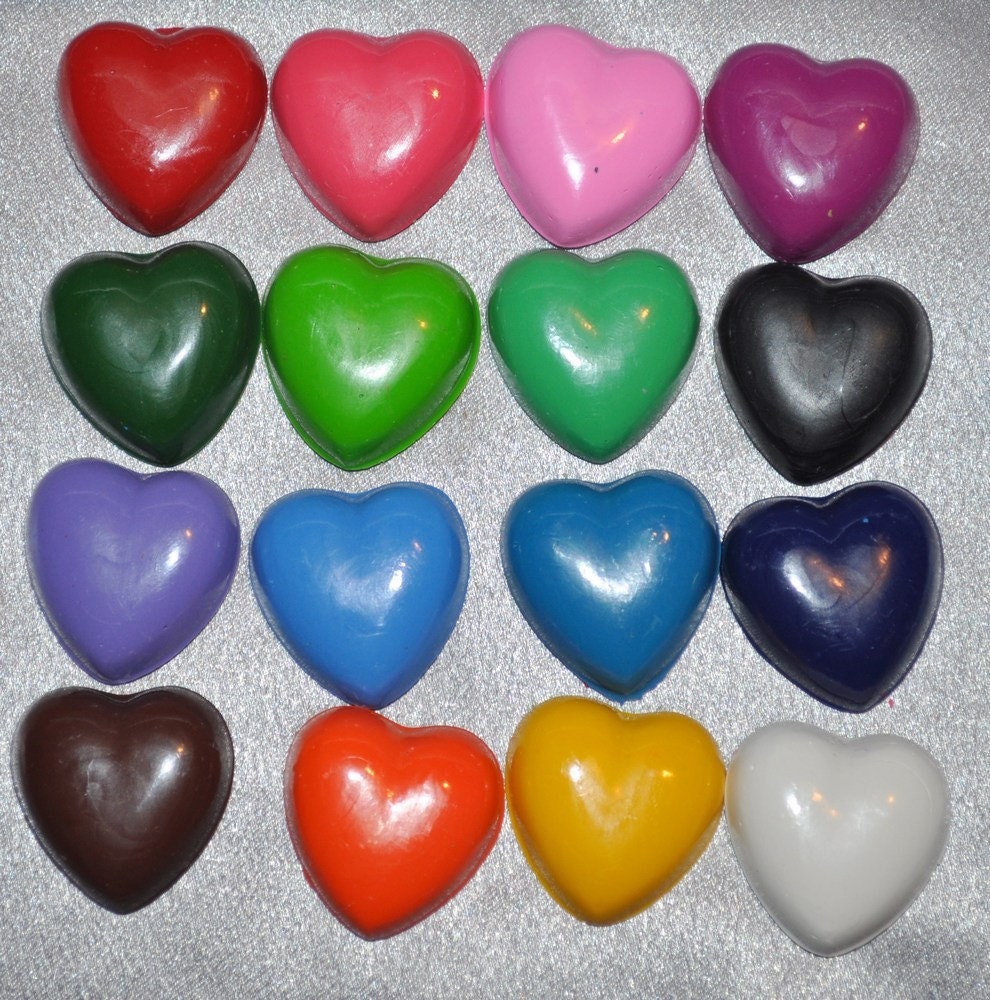 Recycled Crayons Heart Shaped - Total of 16 Hearts Il_170x135