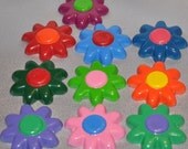 Recycled Crayons Flower Shaped - Total of 20. Il_170x135