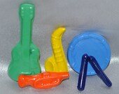 Recycled Crayons Rock Star Shaped Total of 72 Crayons, Party set for 12 Kids. Il_170x135