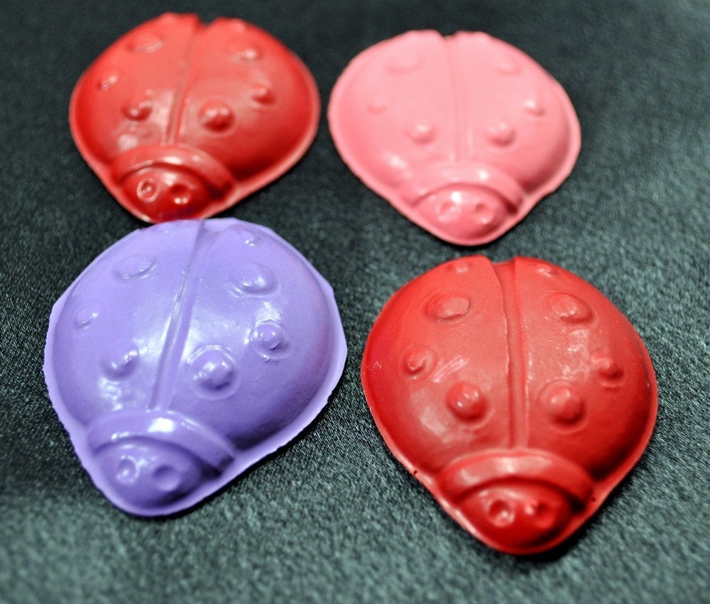 Recycled Crayons Party Set / 24 Ladybugs Crayons. Il_570xn
