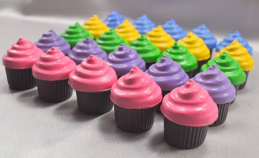 Recycled Crayons Cupcake Shaped - Set of 25.