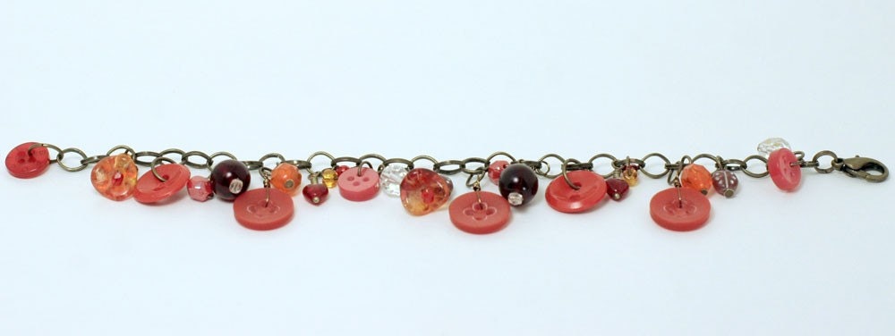 La-La-Love red charm and button bracelet