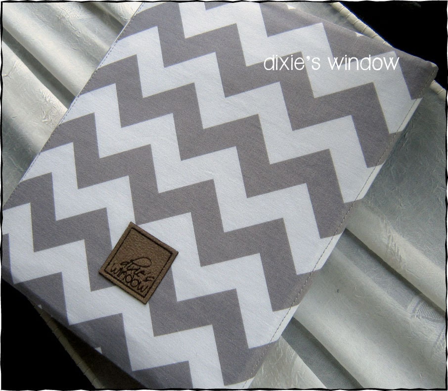 The NEW iPad - iPad 1 - Pad 2 - Snap-On Book Style Case - Chervon in Grey