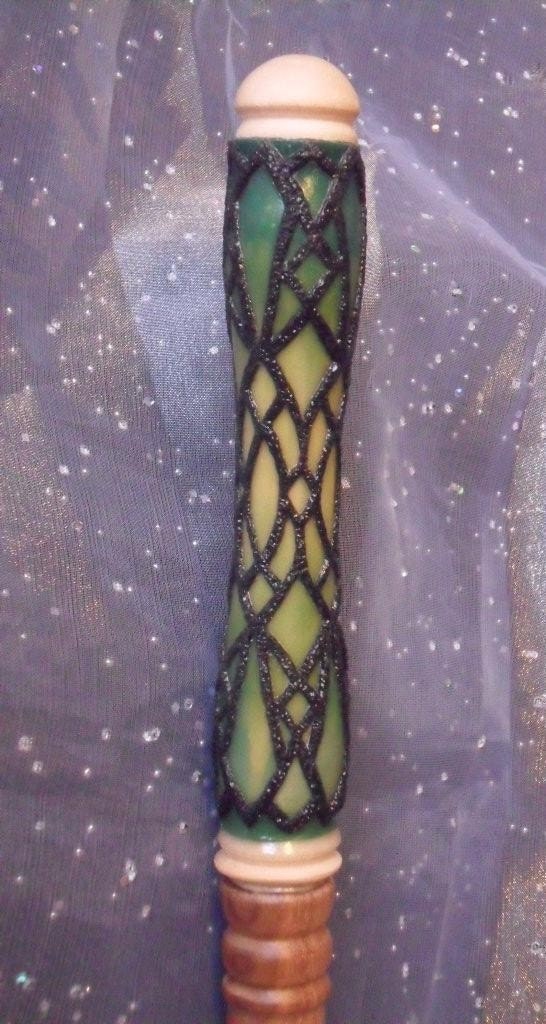 Emerald Glass - Maple / Walnut Wand