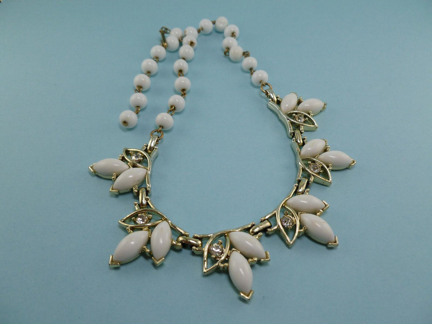 Vintage bridal bogoff necklace