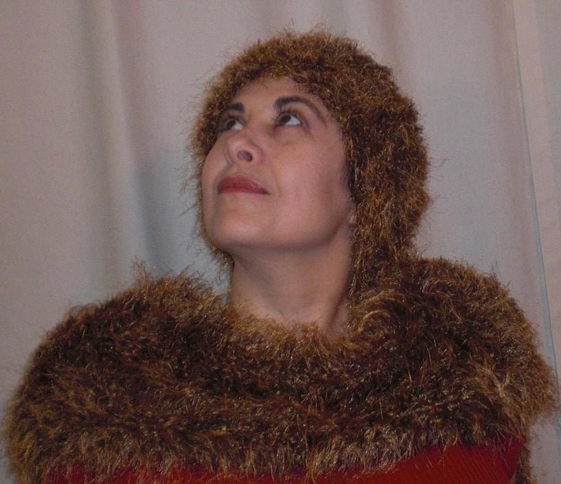 Handknit Scarf - Golden Illusion
