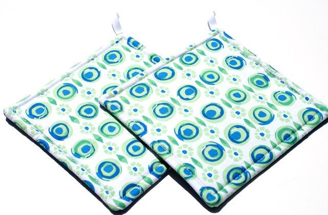 Quilted Potholder Set - Blue and Green Circles