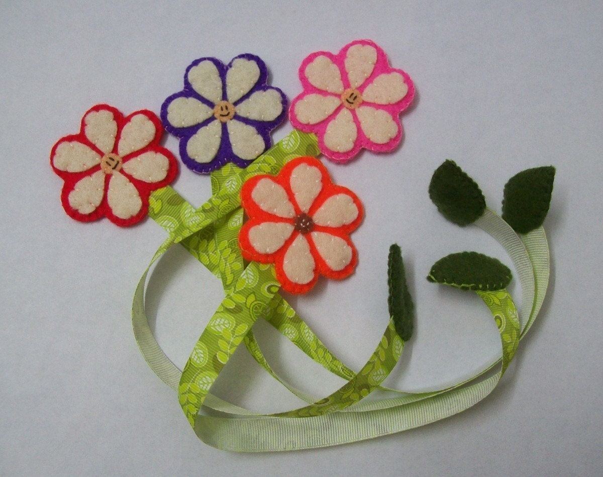 Flower Felt Bookmark