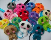 Cute Halloween Ornament/Keyring/Plush Zombie or Skeleton
