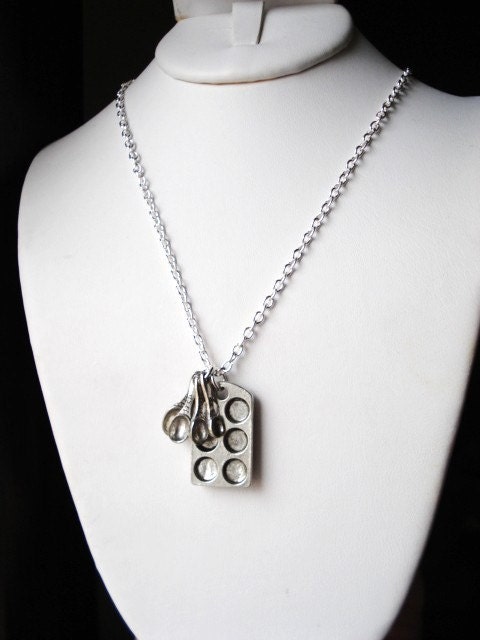 Bakers Necklace, Silver Muffin Pan and Measuring Spoon Charms, Pendant Necklace, Gift for Mom, Cooking Jewelry,